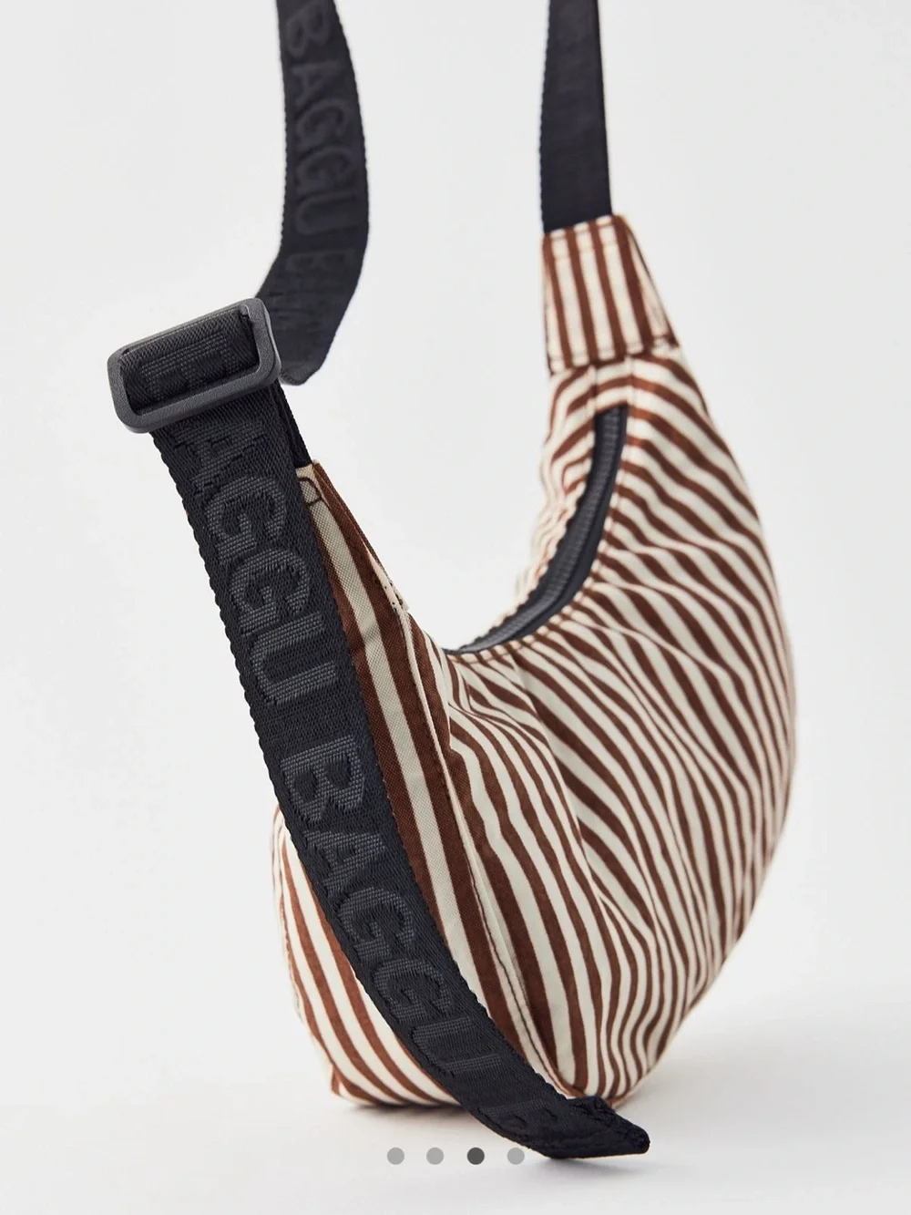 BAGGU Small Nylon Crescent Bag Brown Stripe - Picture 9 of 9